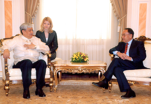 Ambassador Philippines Jesus Yabes & State Secretary Kanat Saudabaev