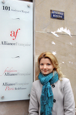 Snejana Skakovskaya translator in astana